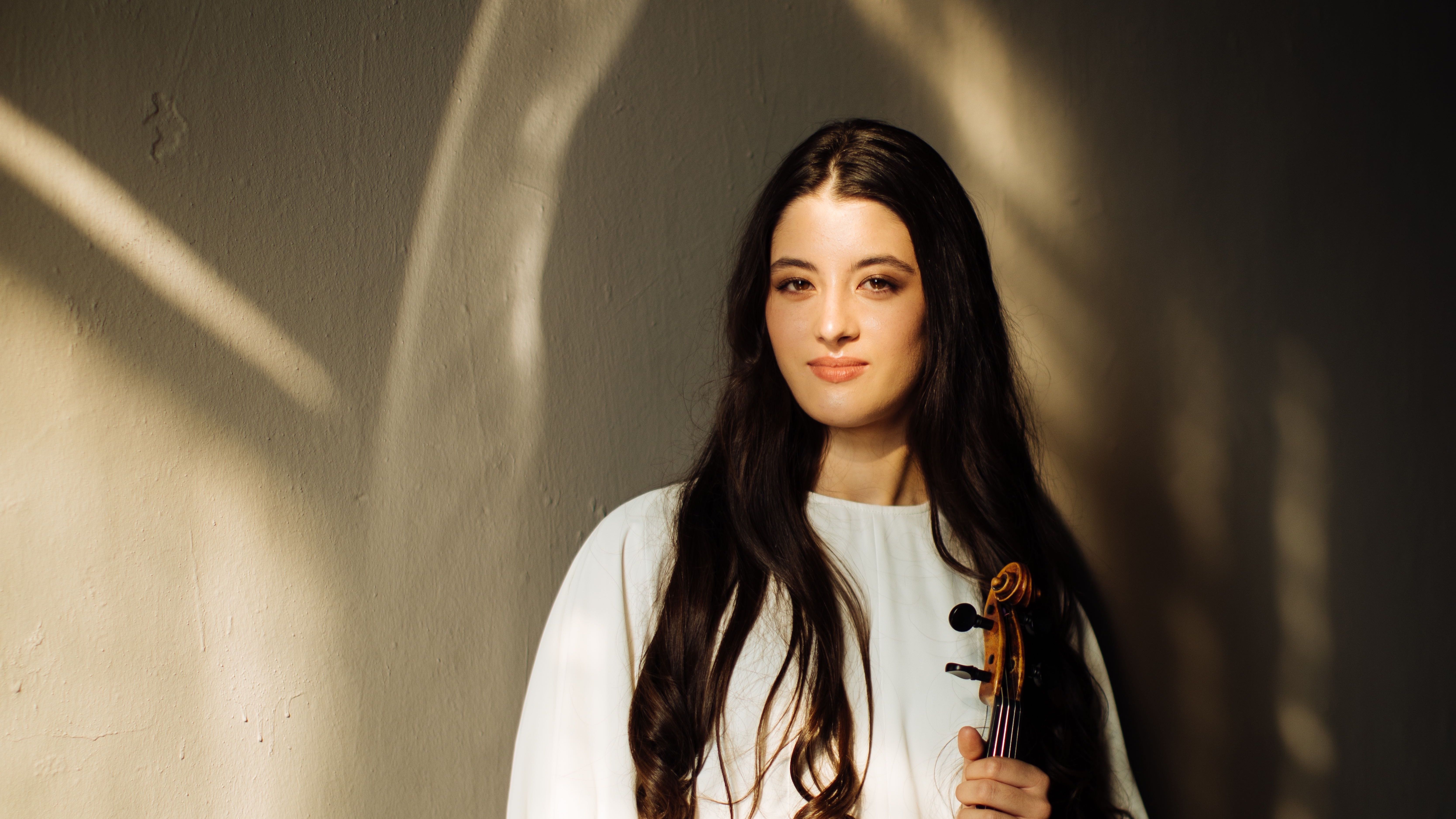 María Dueñas: Korngolds Violinkonzert